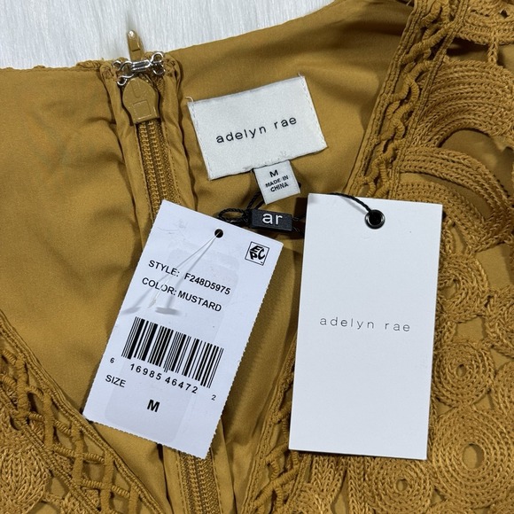 Adelyn Rae Women's Size Medium Mustard Tasha Crochet‎ Lace Dress - Picture 6 of 11